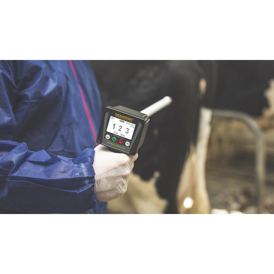 Cattle Estrus Detector Used for Reproductive Examination