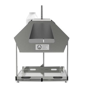 HSW spray cabinet for day-old chicks